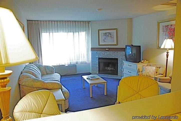 The Monarch Resort Pacific Grove Rum bild